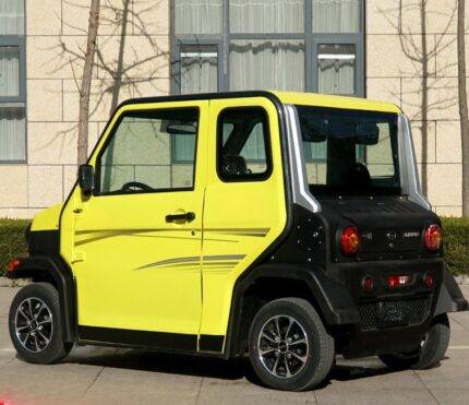 Electric micro car, electric 4 wheeled mini vehicle for sale
