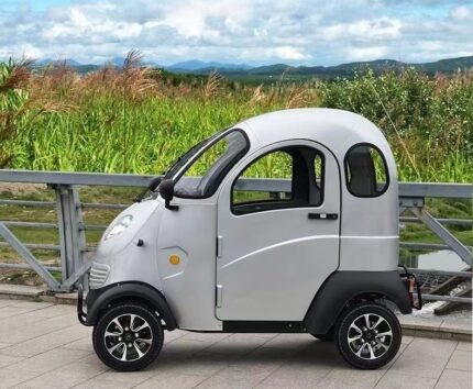 Electric tricycles 3 wheeled or 4 wheeled vehicle sale